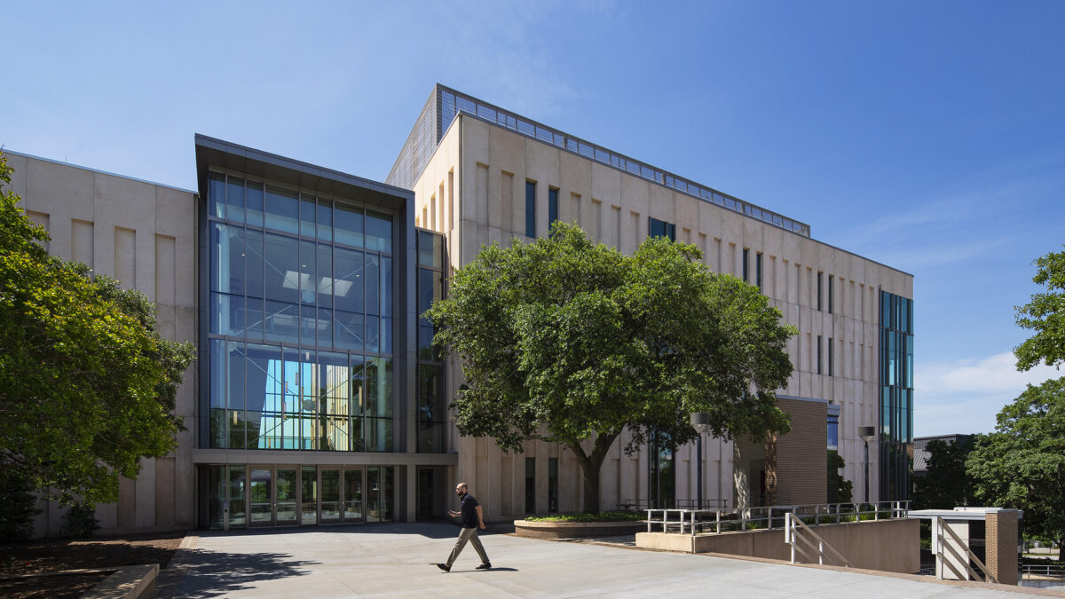 Chemistry Teaching Lab (Old Law School Conversion) - Image 1